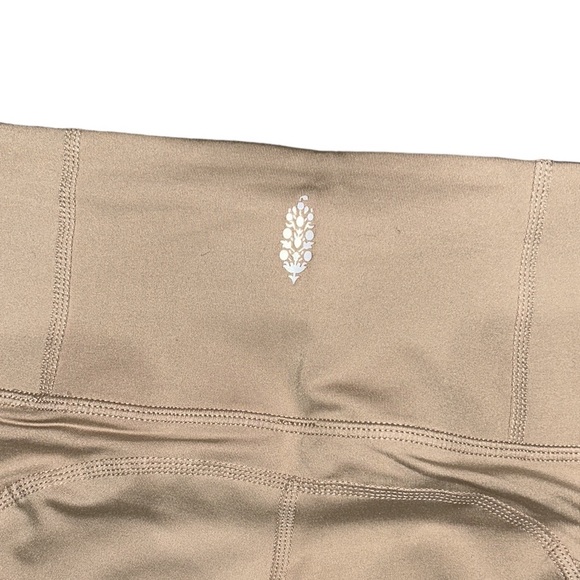 NWT Free People Movement Out of Your League Ruched Leggings in Clay - XS - Picture 11 of 16